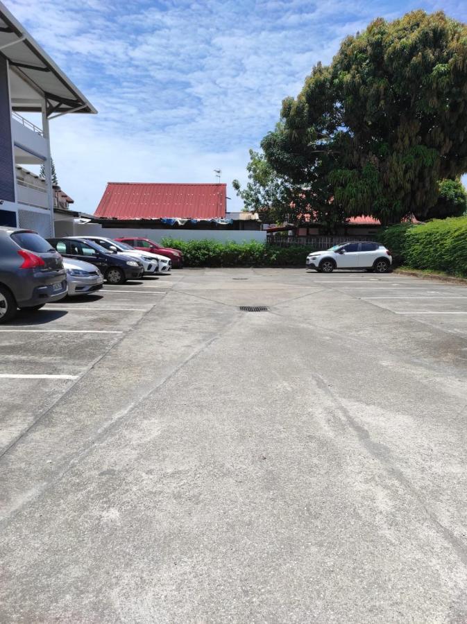 La Coraline Standing Apartment Kourou Bagian luar foto